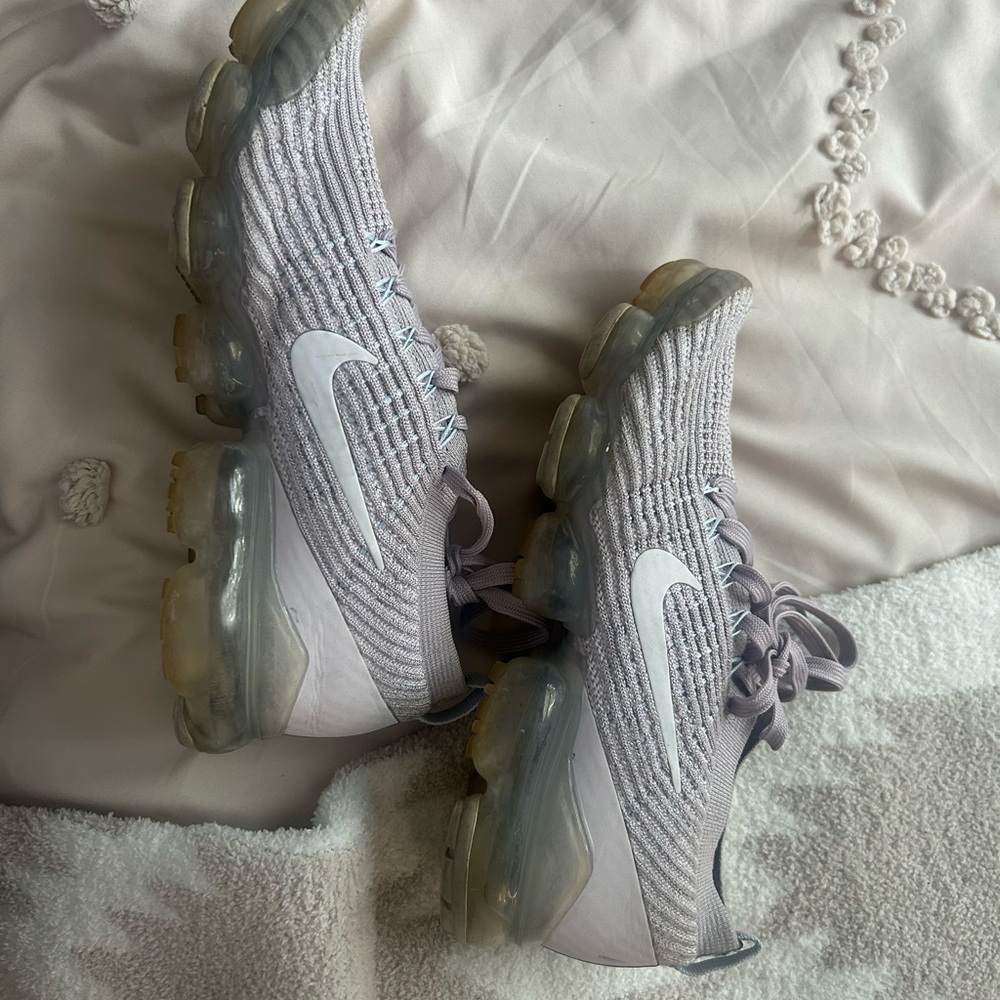 Nike VaporMax Women's Lavender/Purple Running Shoes